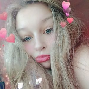 Meet your Posher, Izabel